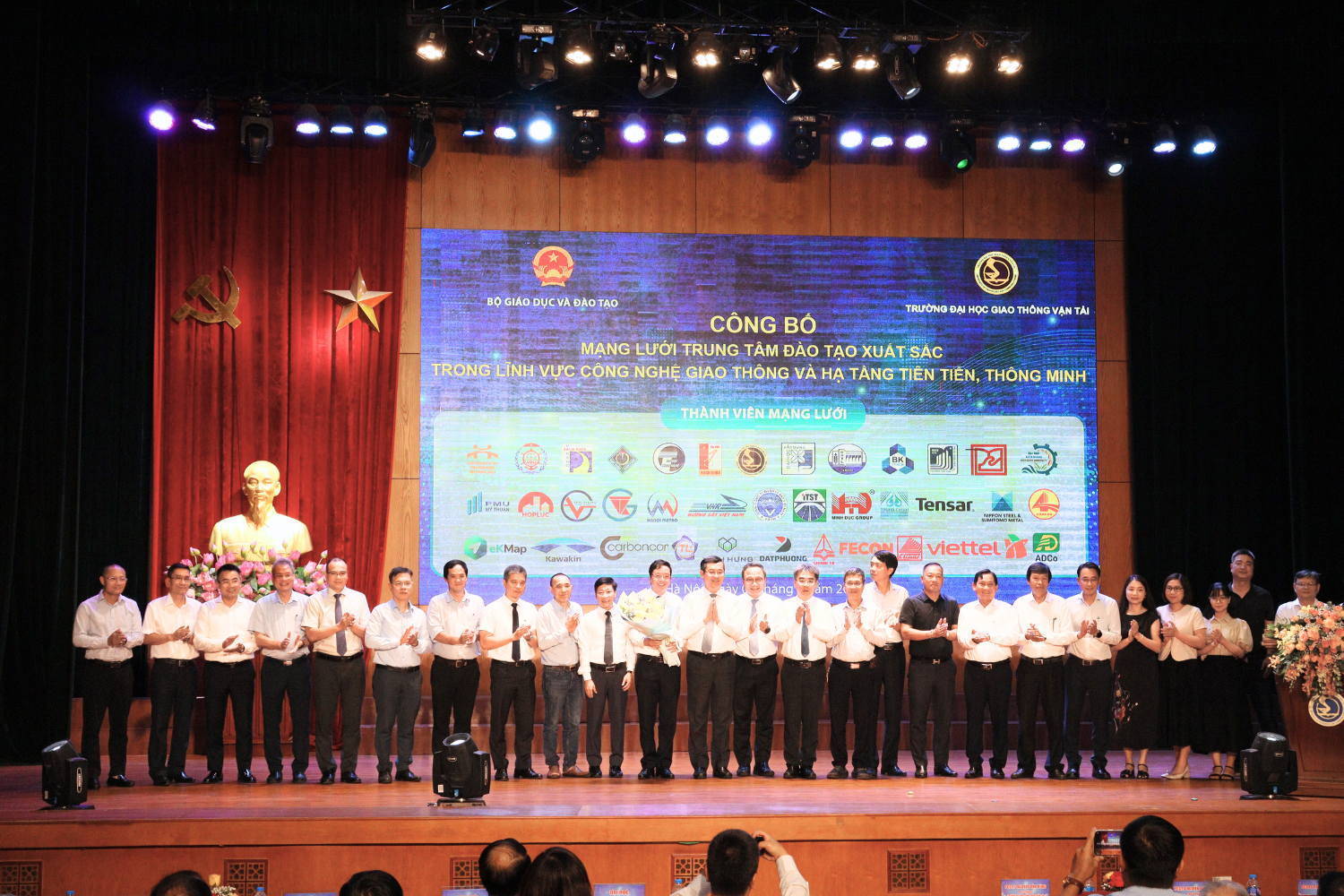 Conference announcing the establishment of the Centers Networks for Excellence and Talent in industry 4.0 Technologies